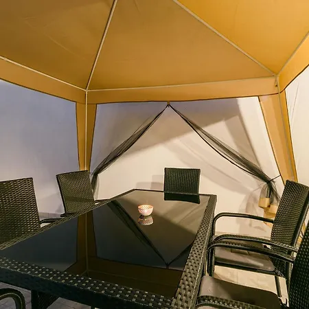 House Pako Marina